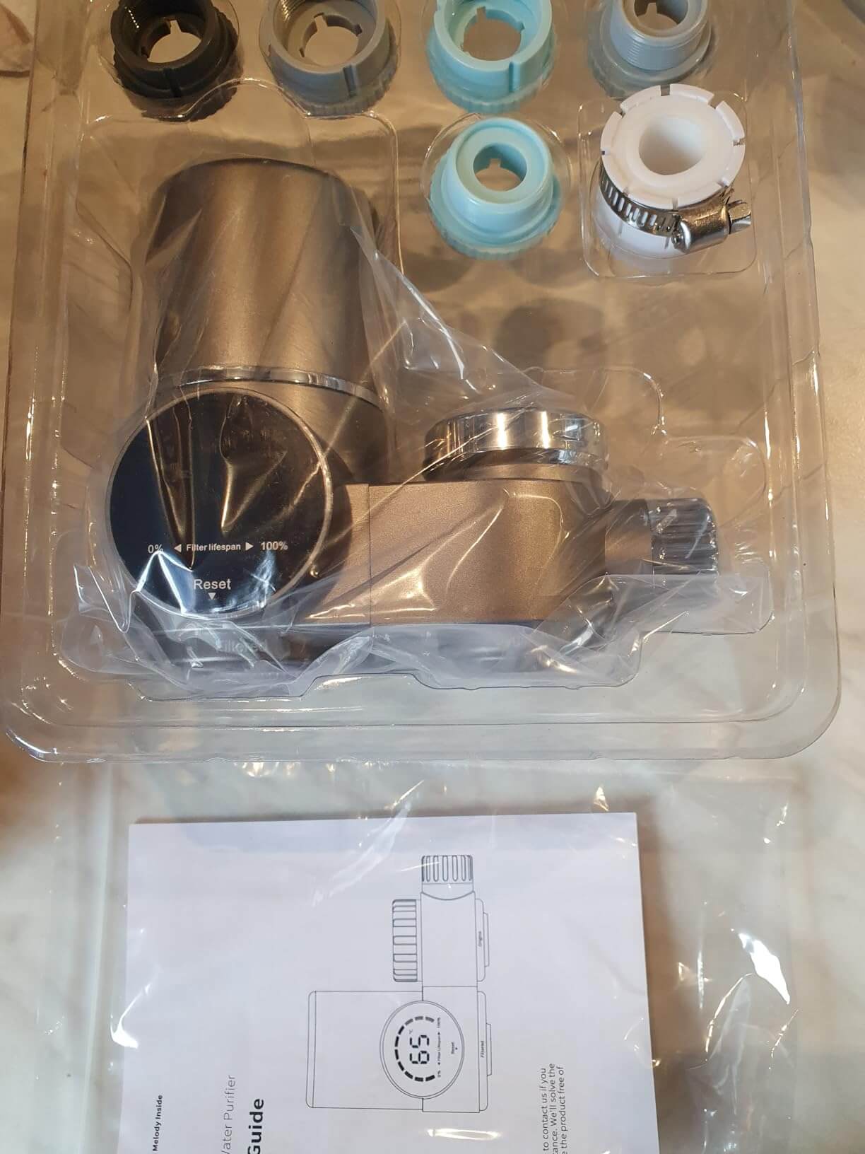 Vandfilter med komplette adaptere og brugervejledning, klar til nem installation